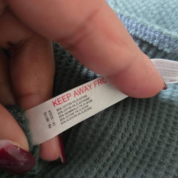 Free People Lovin’ This Feeling Bodysuit Women's Medium Green Knit Wrap Thermal - Picture 7 of 7